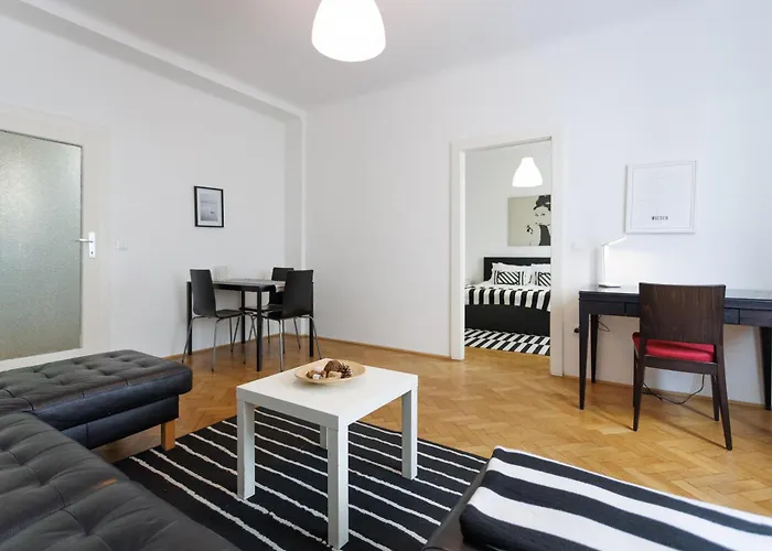 Operastreet Black&white Appartement